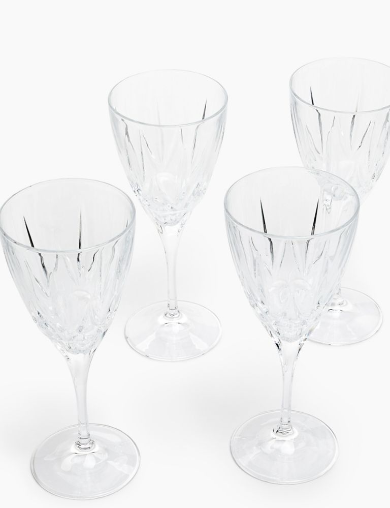 Set of 4 Iris Red Wine Glasses 2 of 3