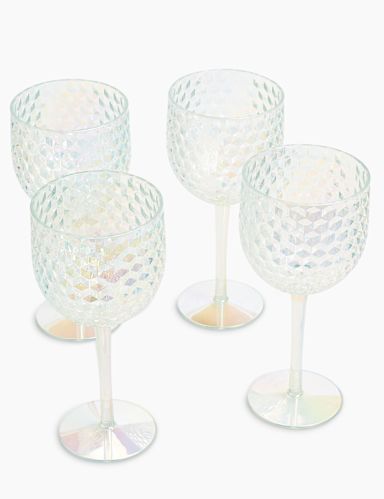 Set of 4 Lustre Picnic Wine Glasses 2 of 4