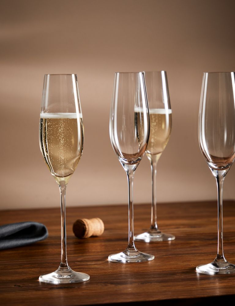 Set of 4 Maxim Champagne Flutes 1 of 3