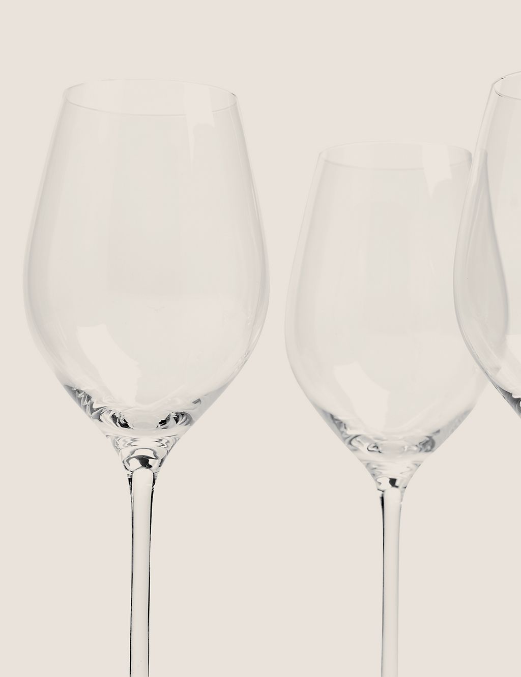 Set of 4 Maxim White Wine Glasses 4 of 4