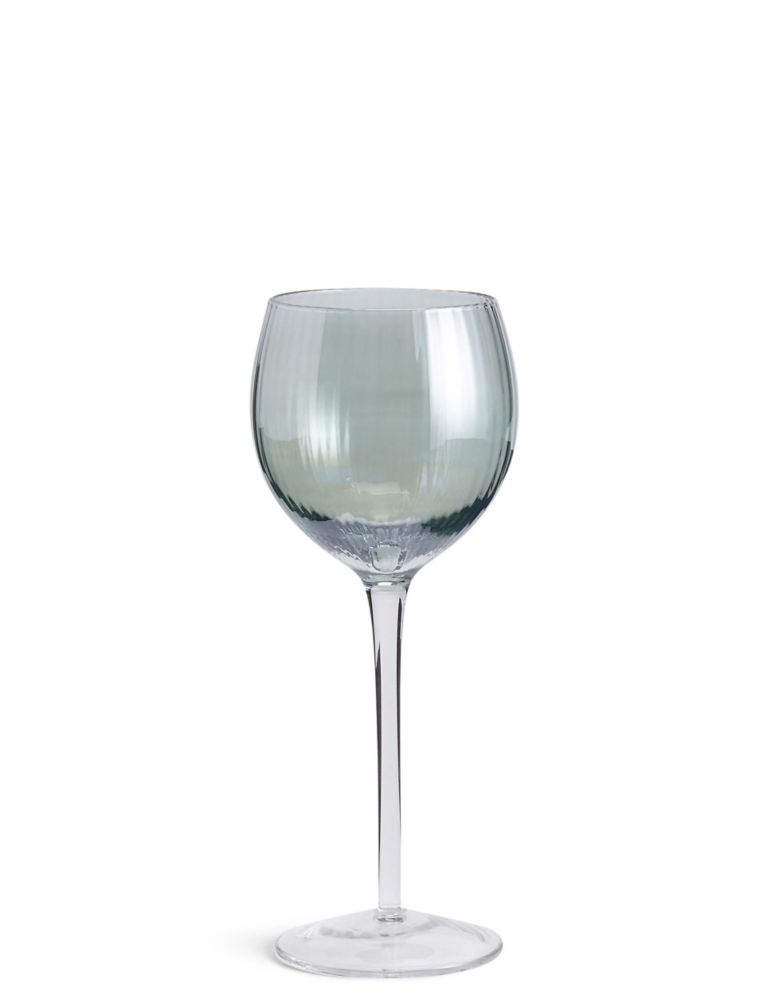 Set of 4 Ophelia Wine Glasses 1 of 7