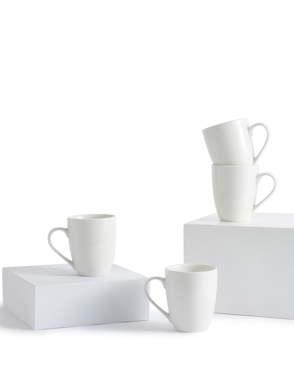 Set of 4 Porcelain Mugs 3 of 4