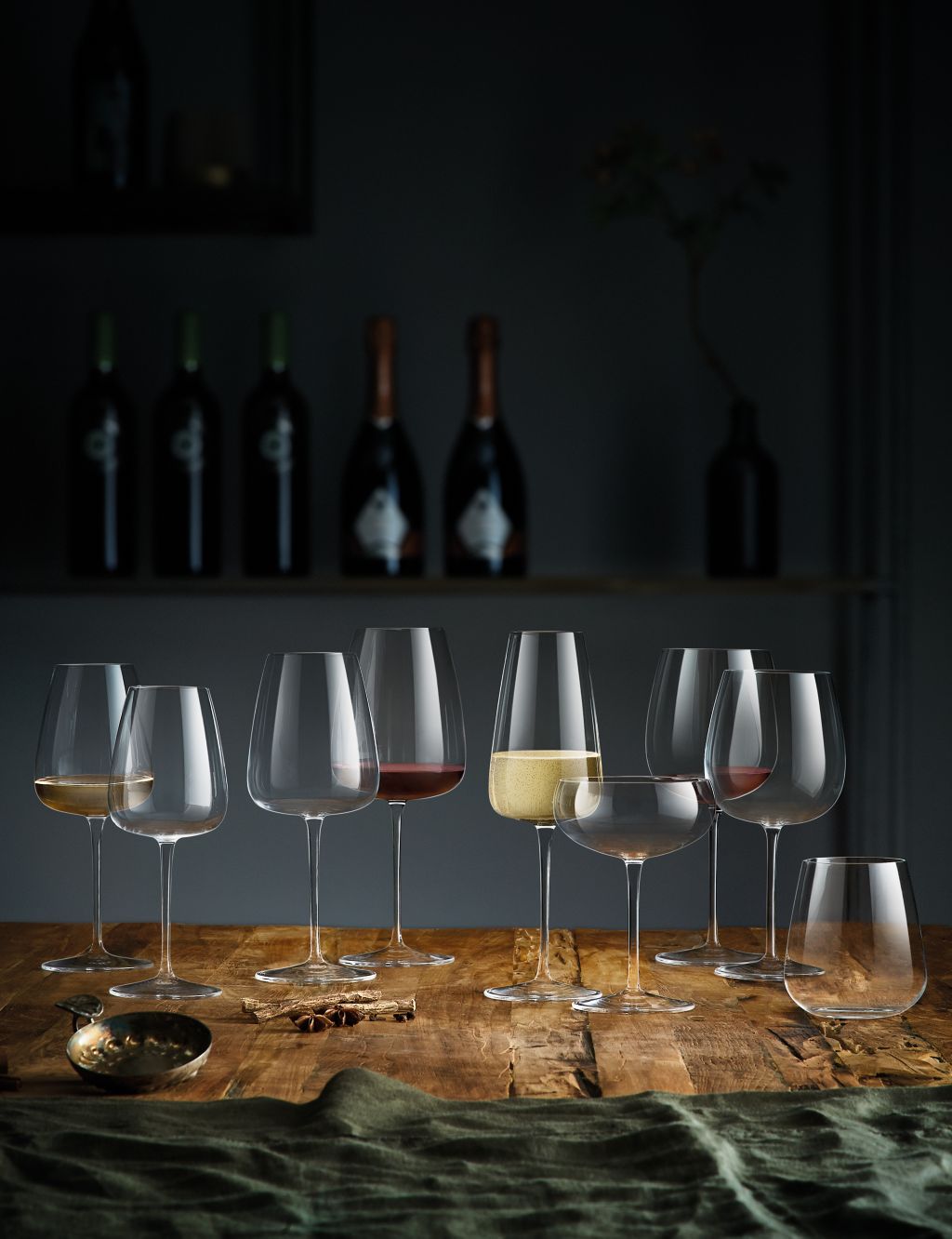 Set of 4 Talismano White Wine Glasses 7 of 7