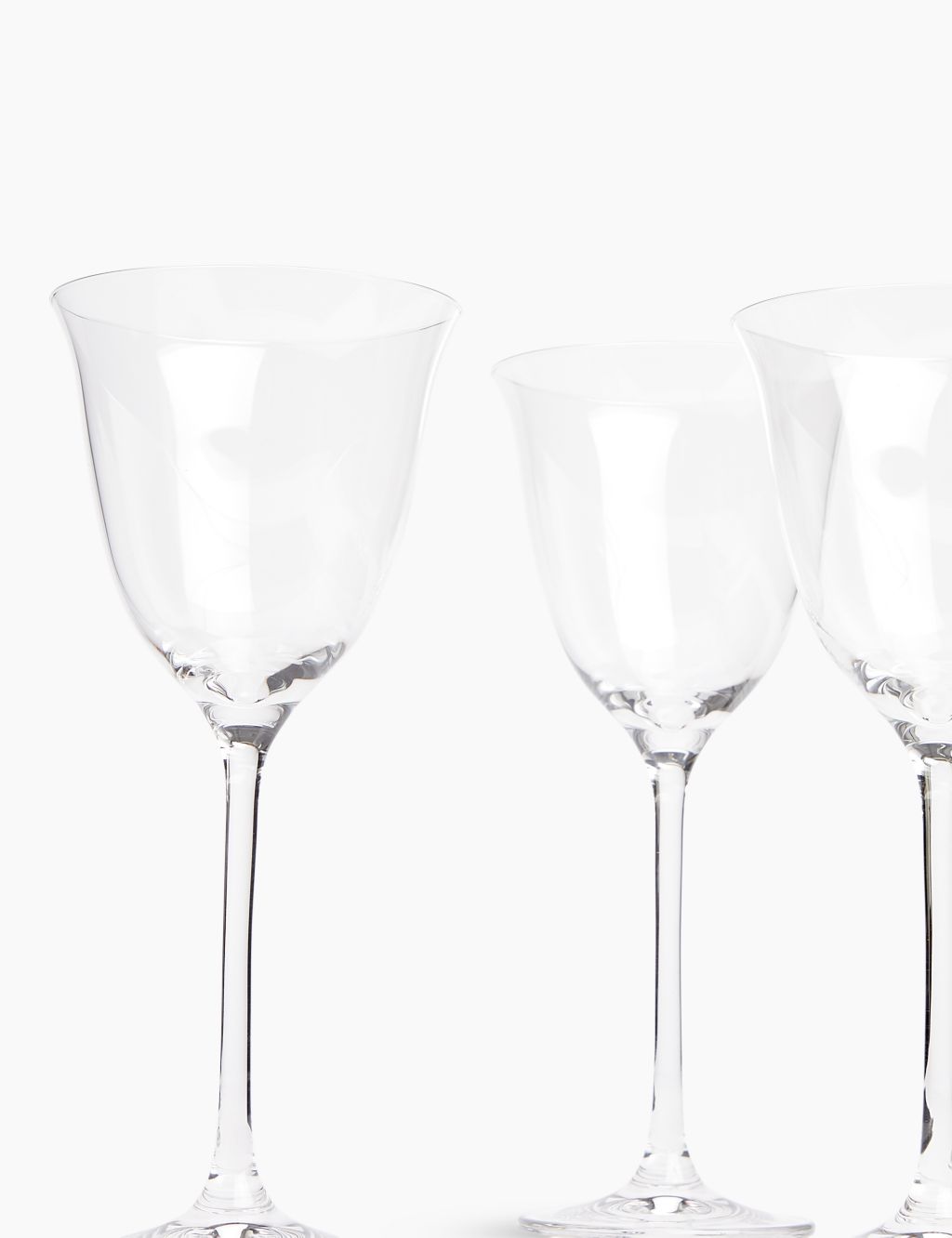 Set of 4 Tulip Crystal Wine Glasses 2 of 3