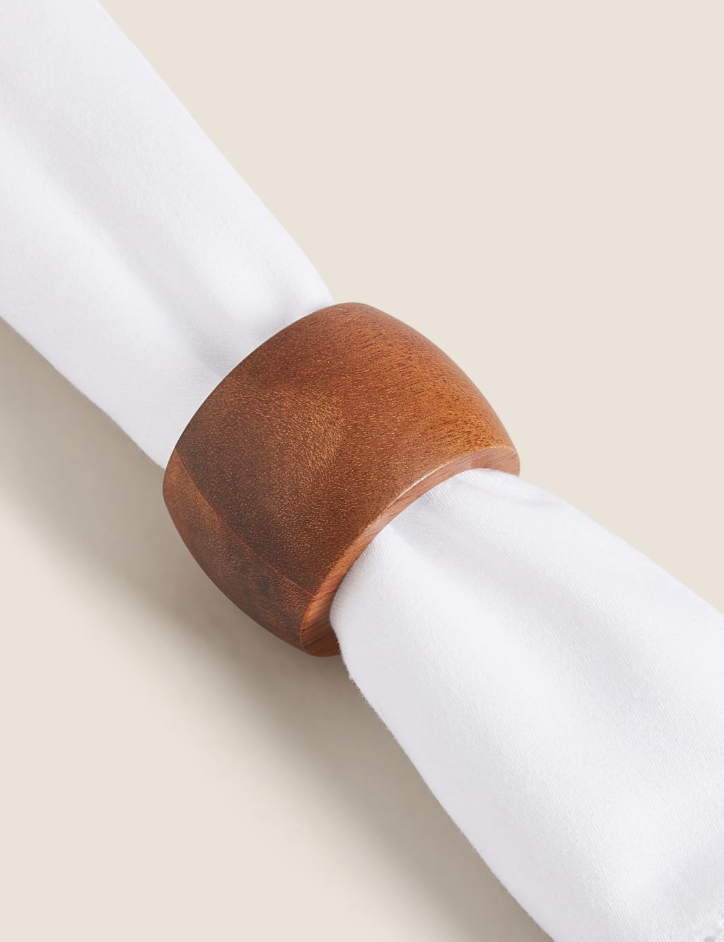 Set of 4 Wooden Napkin Rings 3 of 6