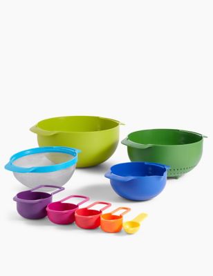 COOK WITH COLOR 8 Piece Nesting Bowls with Measuring Cups Colander and  Sifter Set - Includes 2