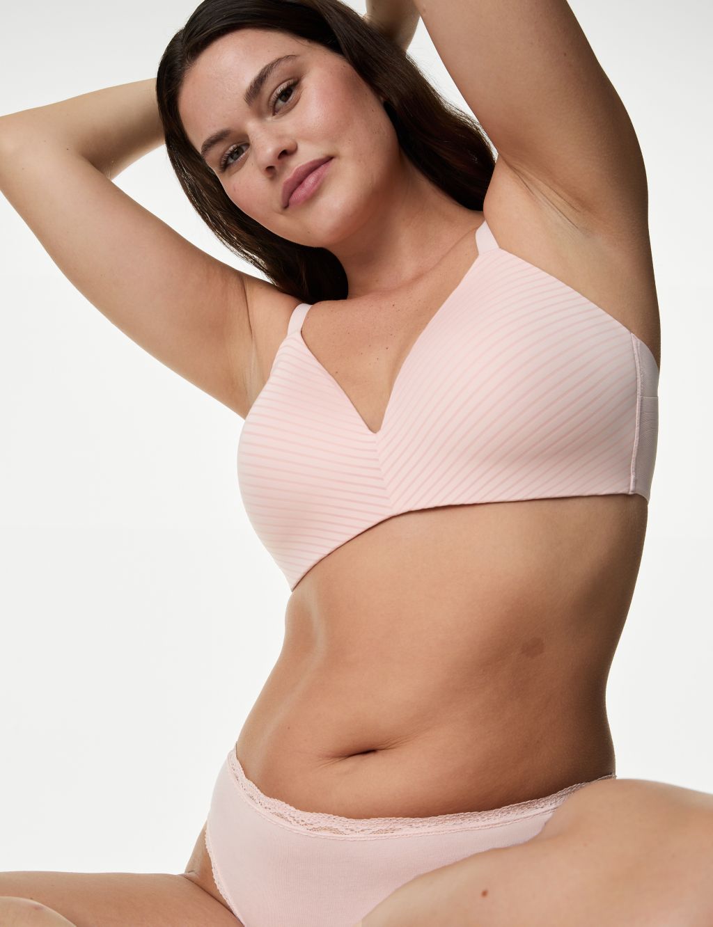 Shape Define™ Non Wired Full Cup T-Shirt Bra A-E 8 of 9