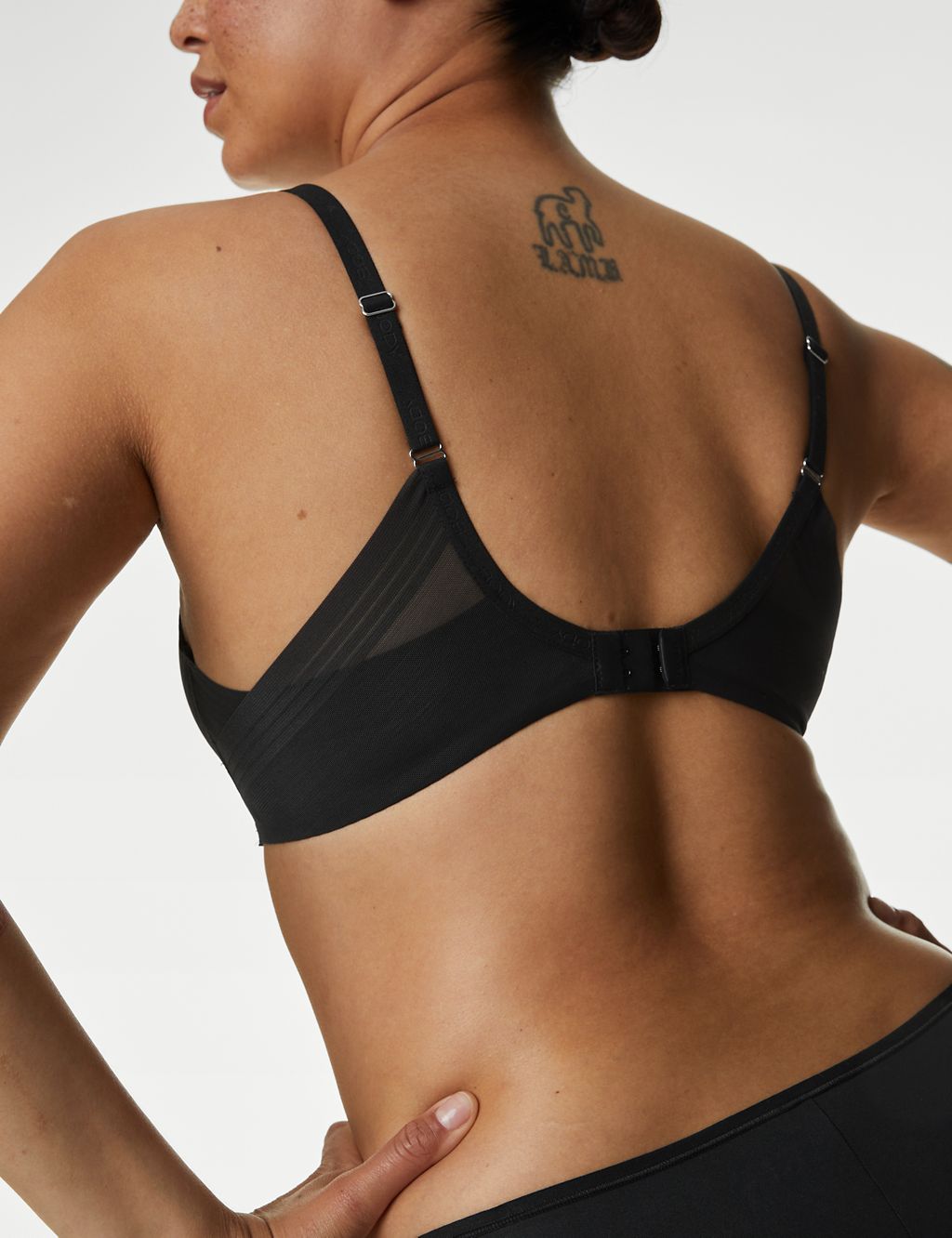 Shape Define™ Non Wired Full Cup T-Shirt Bra A-E 2 of 8