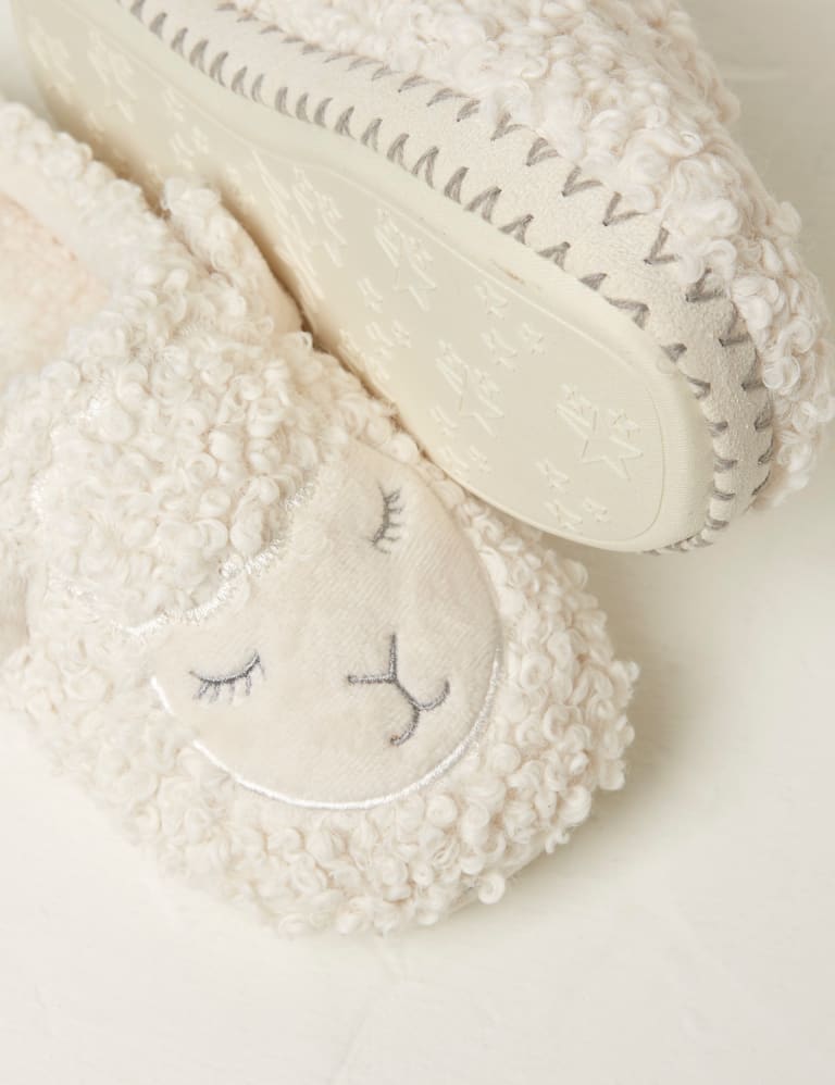 Sheep Round Toe Mule Slippers