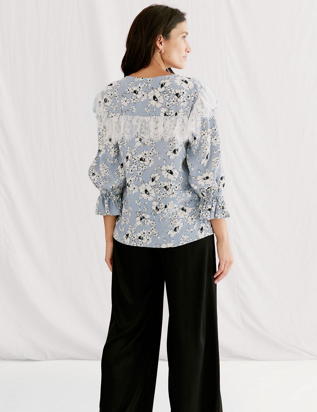 Sheer Floral Lace Detail 3/4 Sleeve Blouse 6 of 7