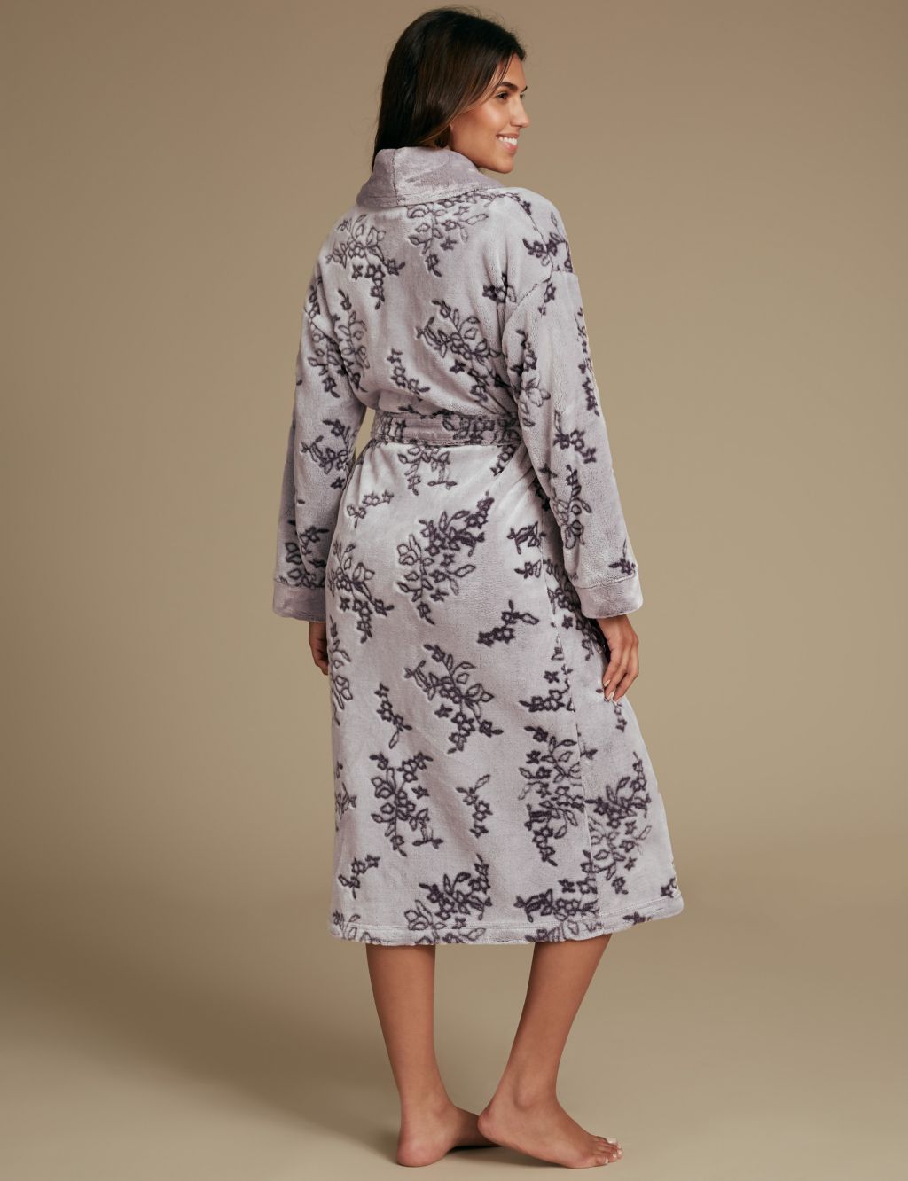 Shimmersoft™ Floral Print Dressing Gown 2 of 6
