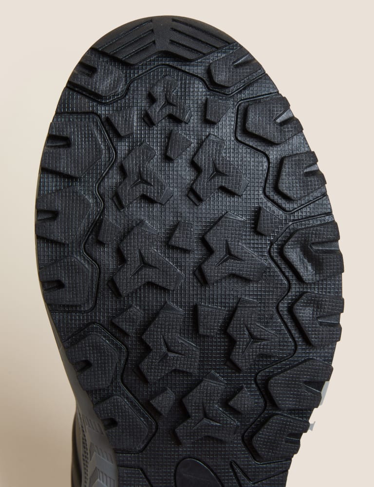 Shower Resistant Walking Shoes M S Collection M S