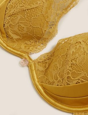 Marks & Spencer Women's Rosie Silk & Lace Padded Plunge Beau Bra,  Alabaster, 30DD : : Clothing, Shoes & Accessories