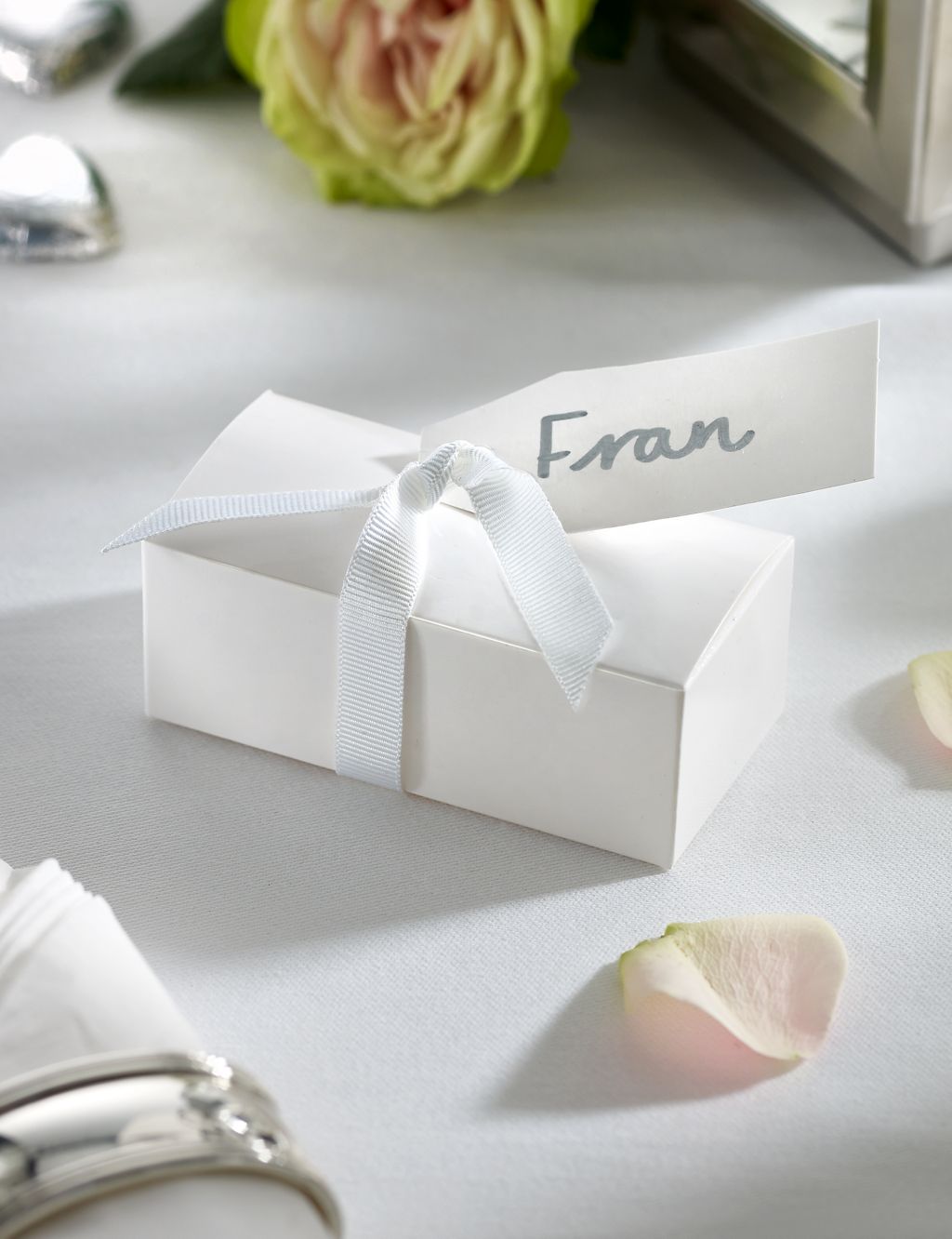Silver Milk Chocolate Heart Wedding Favours in a White Box with White Ribbon - Pack of 25 3 of 6
