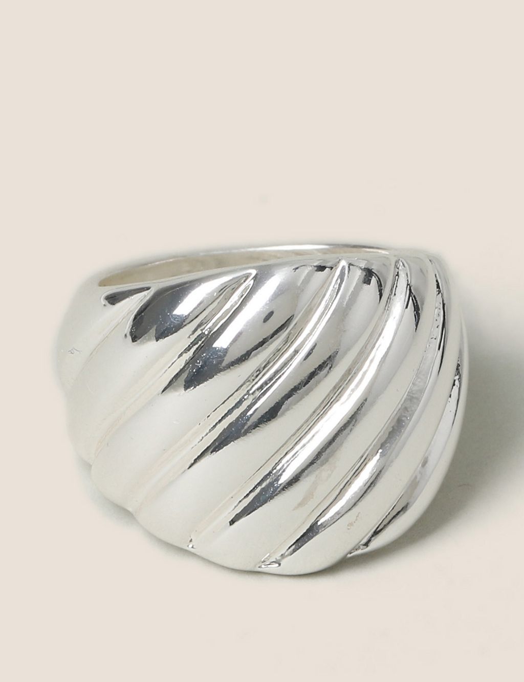 Silver Waved Ring 2 of 2