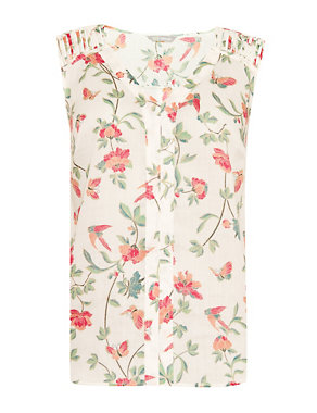 Sleeveless Floral Blouse Image 2 of 6