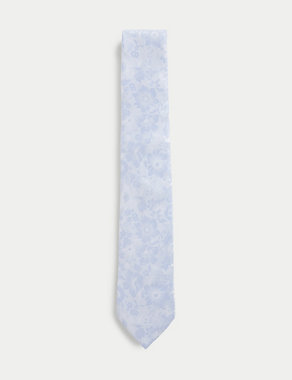Slim Floral Tie, Pin & Pocket Square Set Image 2 of 4
