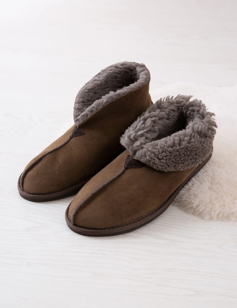 Celtic sheepskin slippers shop