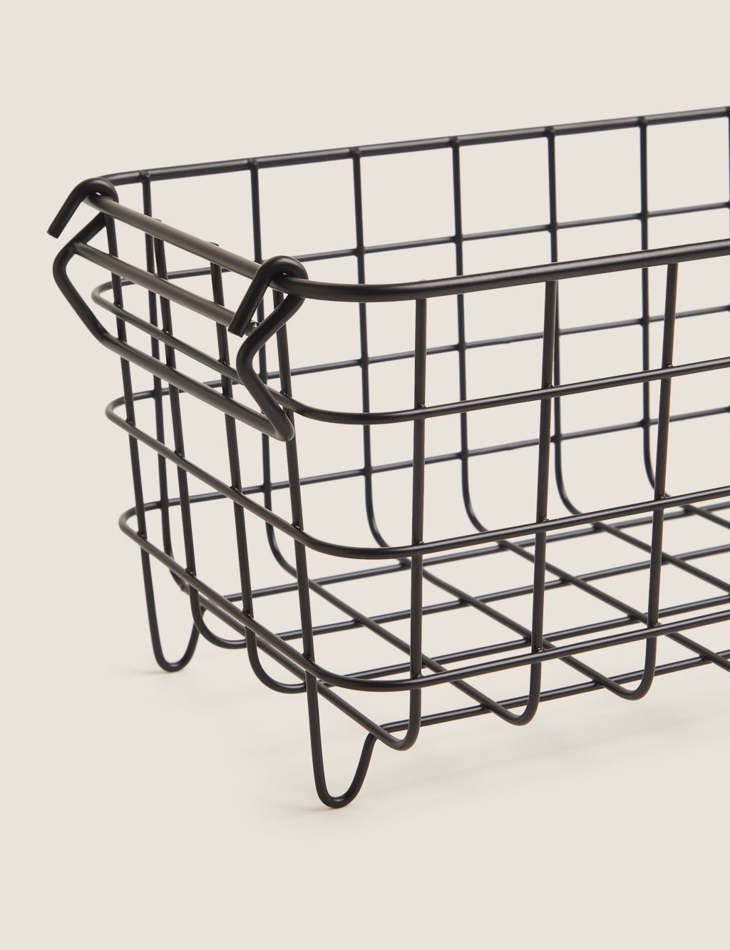 Small Stackable Wire Storage Basket 4 of 4