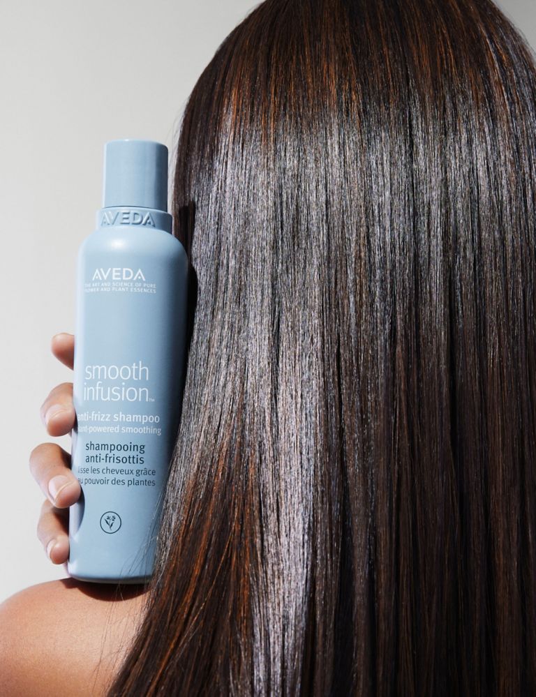 smooth infusion™: smooth hair frizz, straightening hair