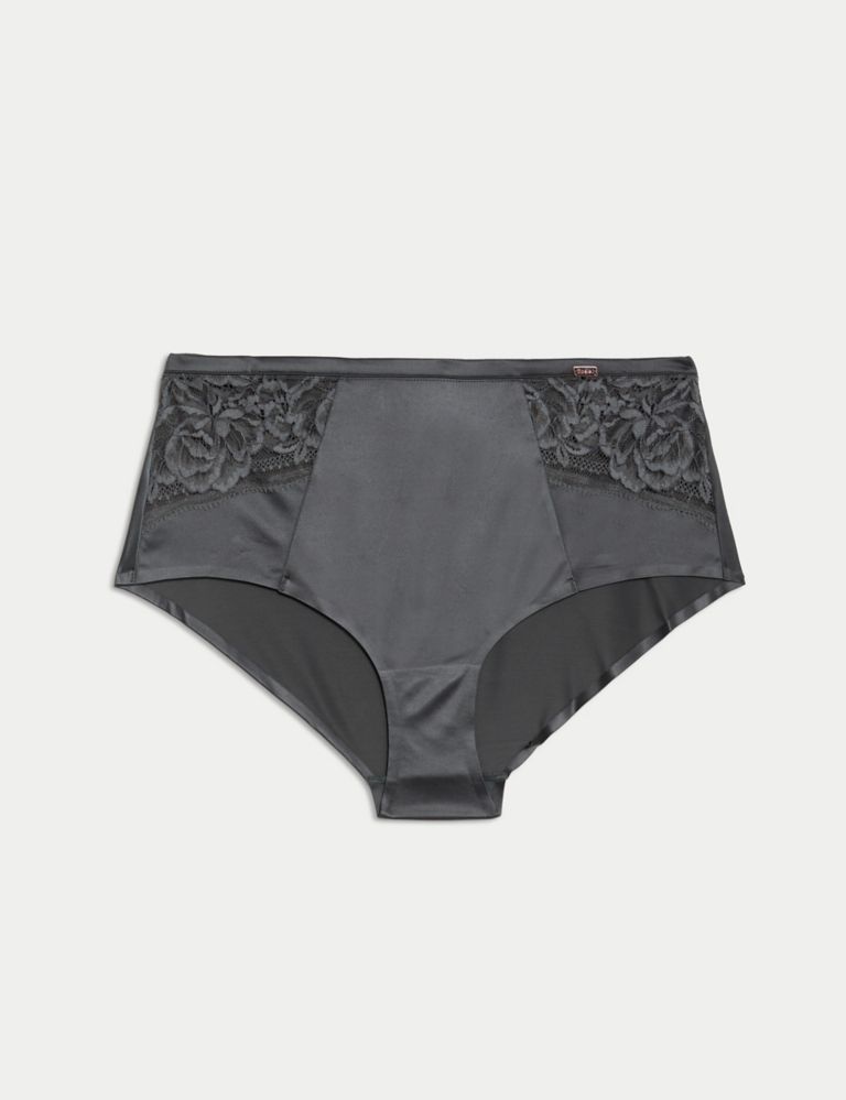 Smoothing High Rise Knicker Shorts 2 of 6