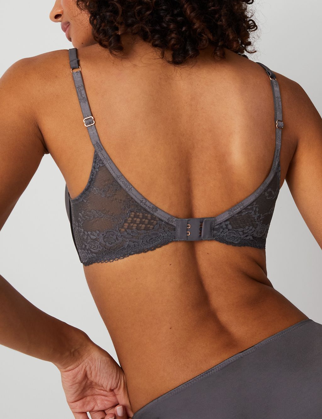 Smoothing Padded Plunge Bra A-E 4 of 5