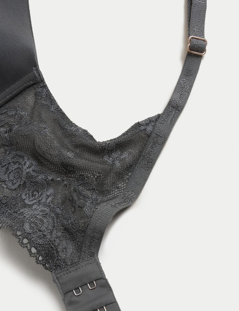 Smoothing Padded Plunge Bra A-E 6 of 6