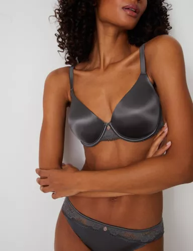 Smoothing Wired Full Cup Bra A-E 3 of 8
