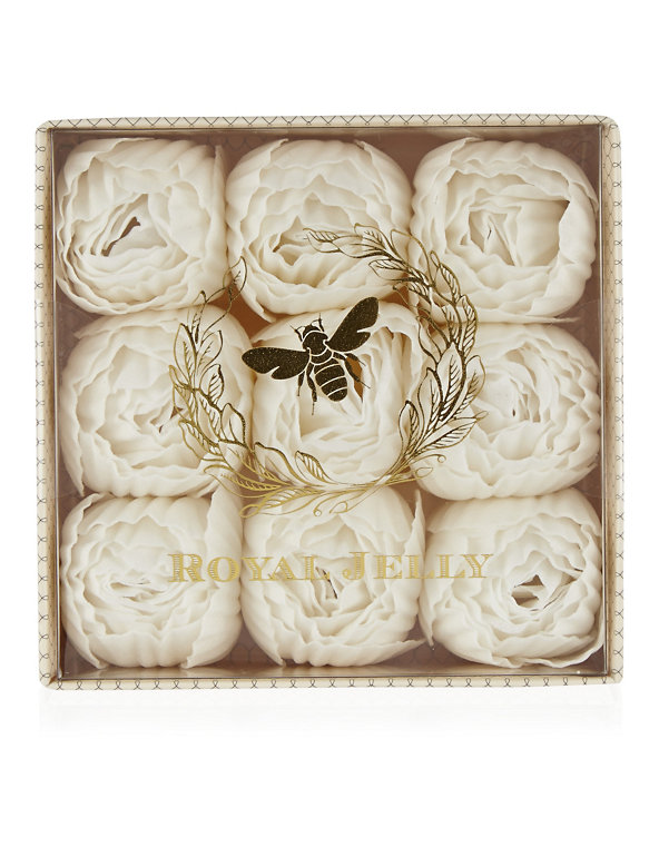 Soap Flowers Gift Set Image 1 of 1