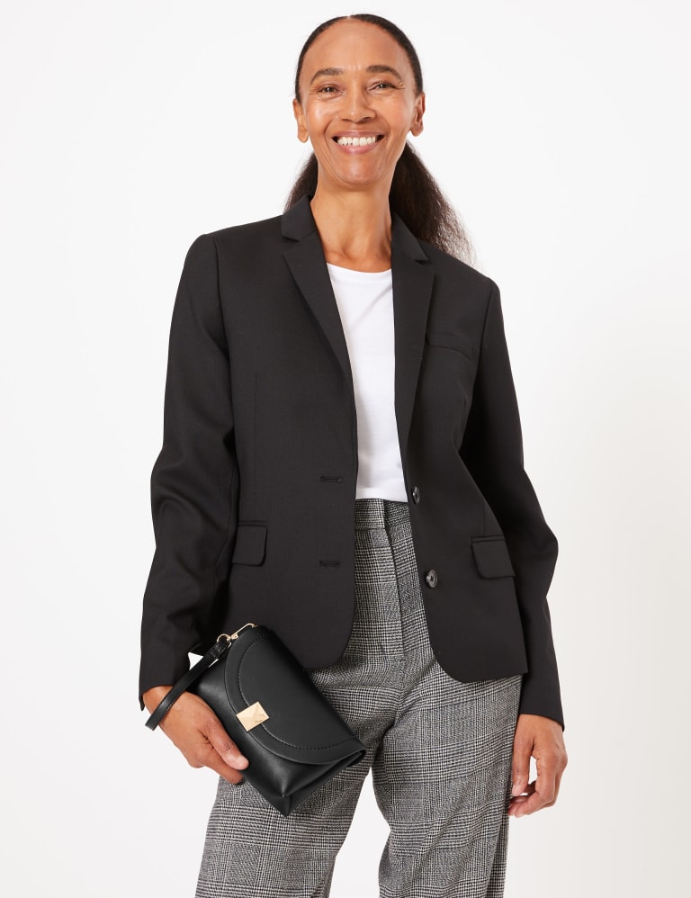M&s clutch bags 2025
