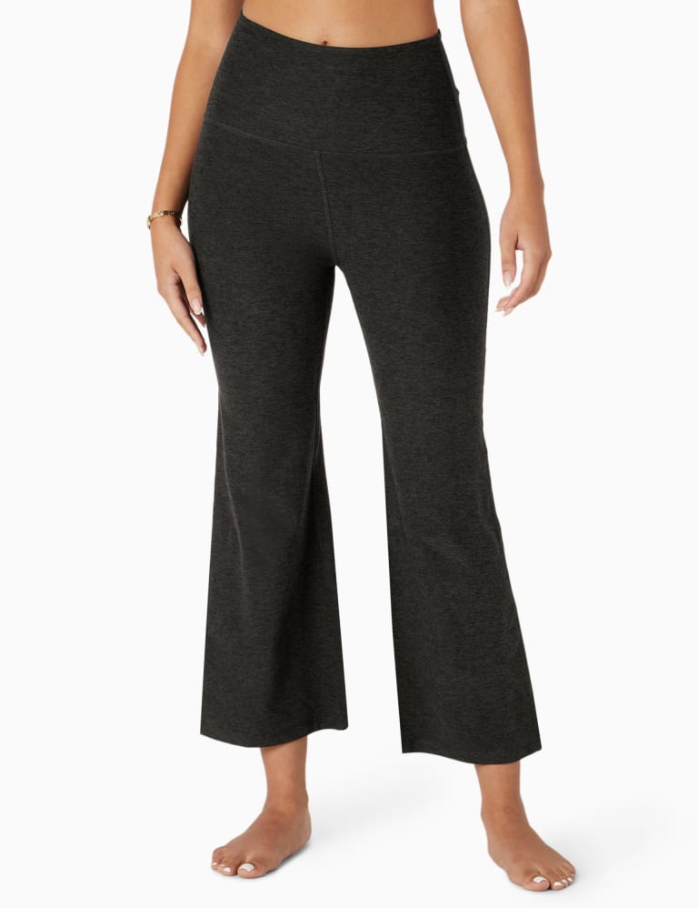 Capri yoga pants flare online