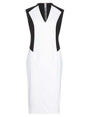 Speziale Contrast Panelled Shift Dress Image 2 of 6