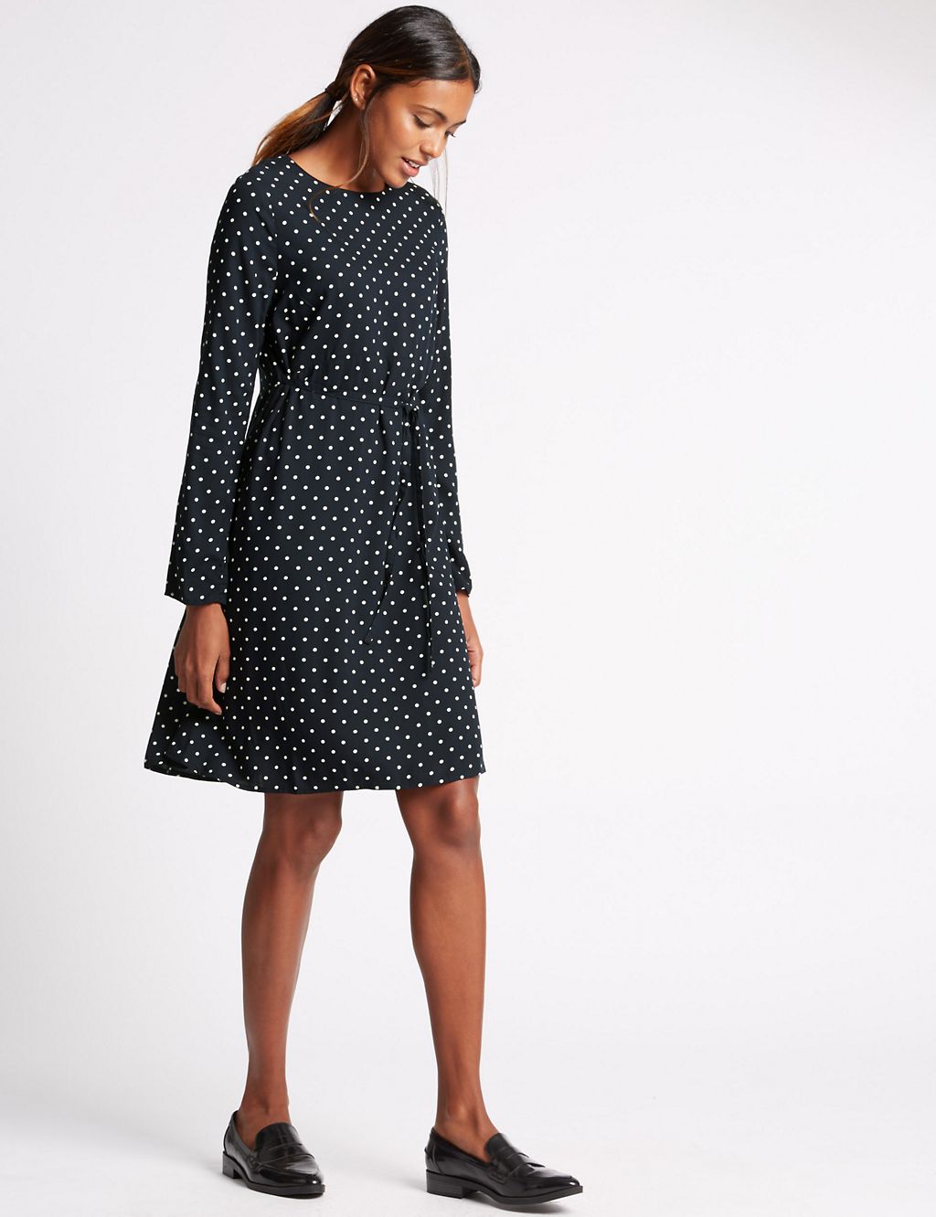 Spotted Long Sleeve Shift Dress 3 of 4