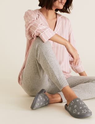 M&s slippers with arch hot sale support