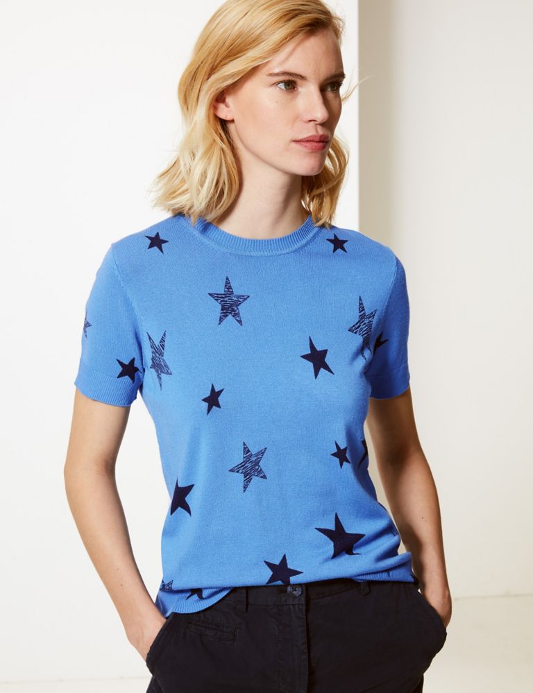 Star Print Short Sleeve Knitted Top 1 of 4