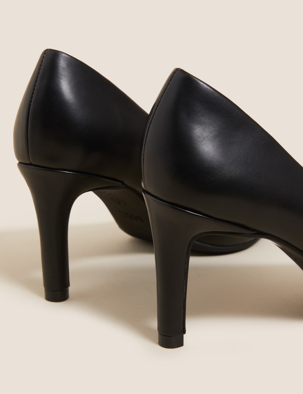 Mid heel hotsell pointed court shoes