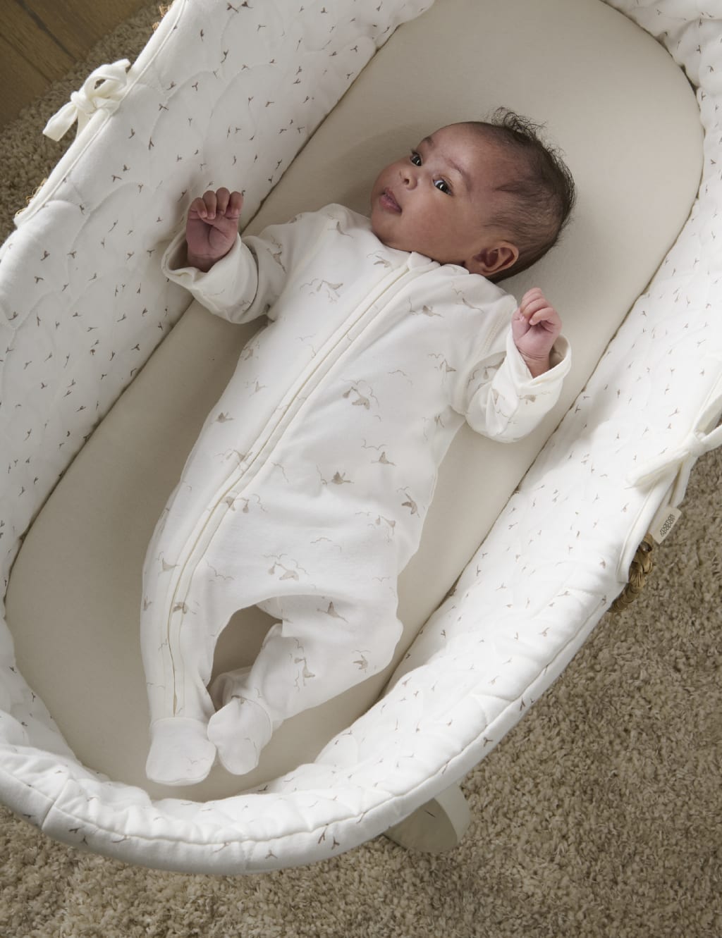 Marks and 2025 spencer moses basket