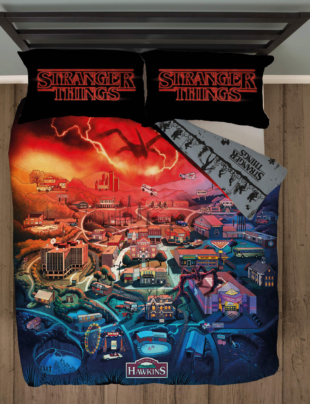 Stranger Things Cotton Blend Bedding Set 3 of 7