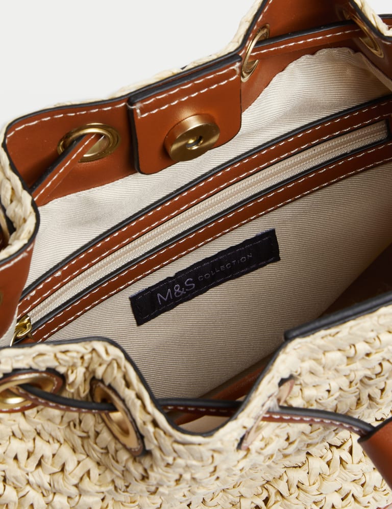 M&s discount overnight bag