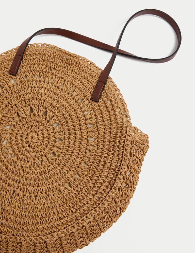 Straw Round Shoulder Bag 3 of 5