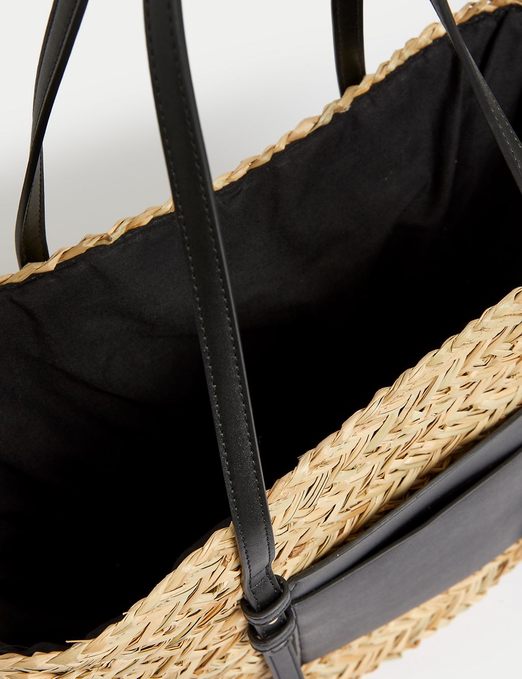 Straw Tote Bag 4 of 4