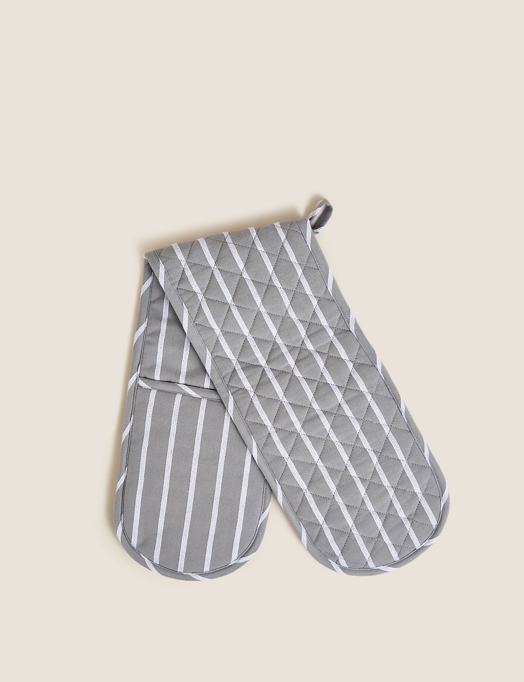 Striped Double Oven Glove 2 of 3