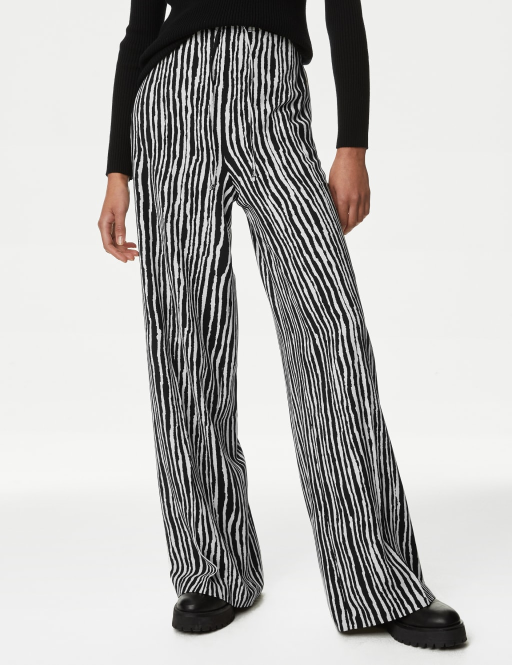 Striped Drawstring Wide Leg Trousers 2 of 5