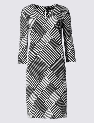 Striped Fuller Bust 3/4 Sleeve Tunic Dress Image 2 of 4