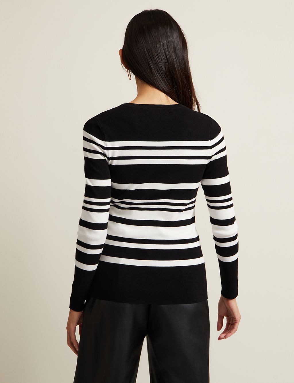 Striped Ribbed Round Neck Jumper 6 of 7