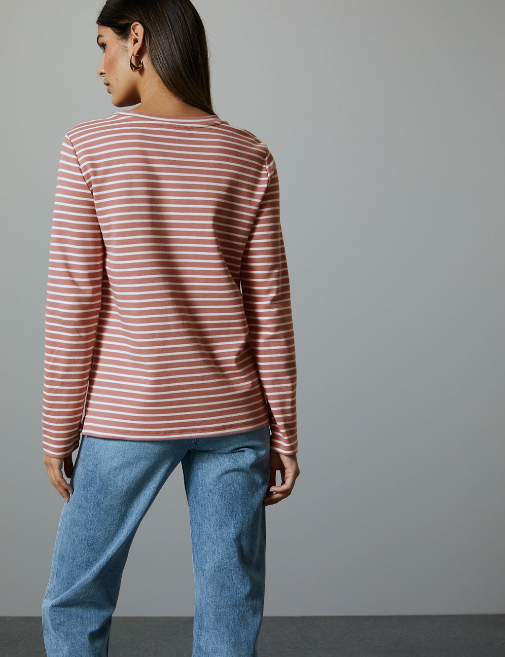 Striped Round Neck Long Sleeve T-Shirt 4 of 4