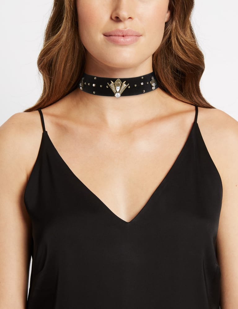 M&s choker necklace on sale