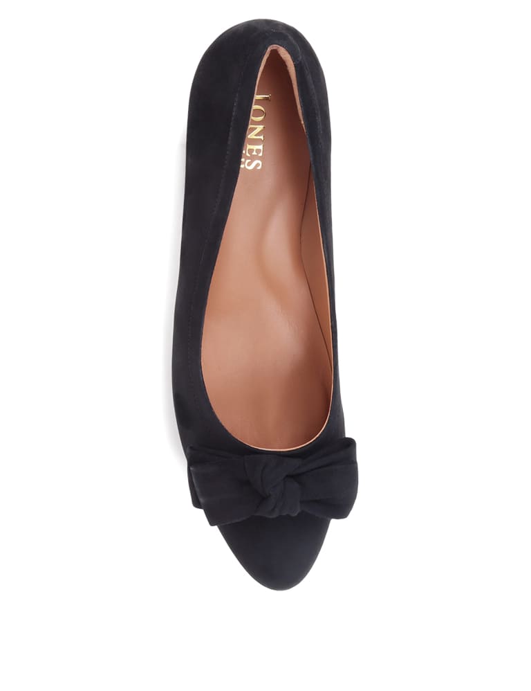 Flat black court shoes outlet
