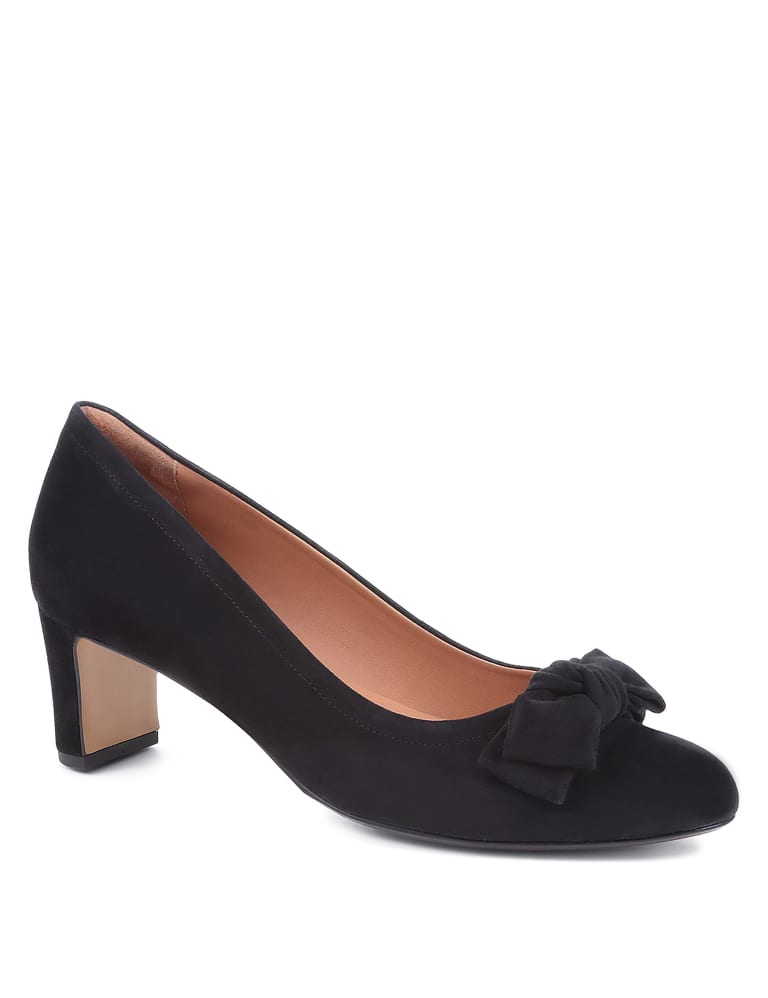 Suede bow pumps online