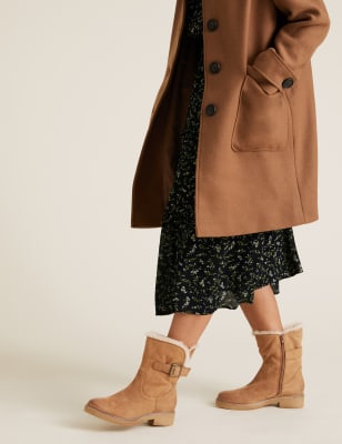 fluffy lined boots